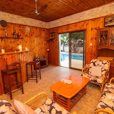 Villa The Strovilion Estate Dherinia